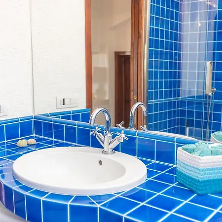 Apartment House Le Querce Palau